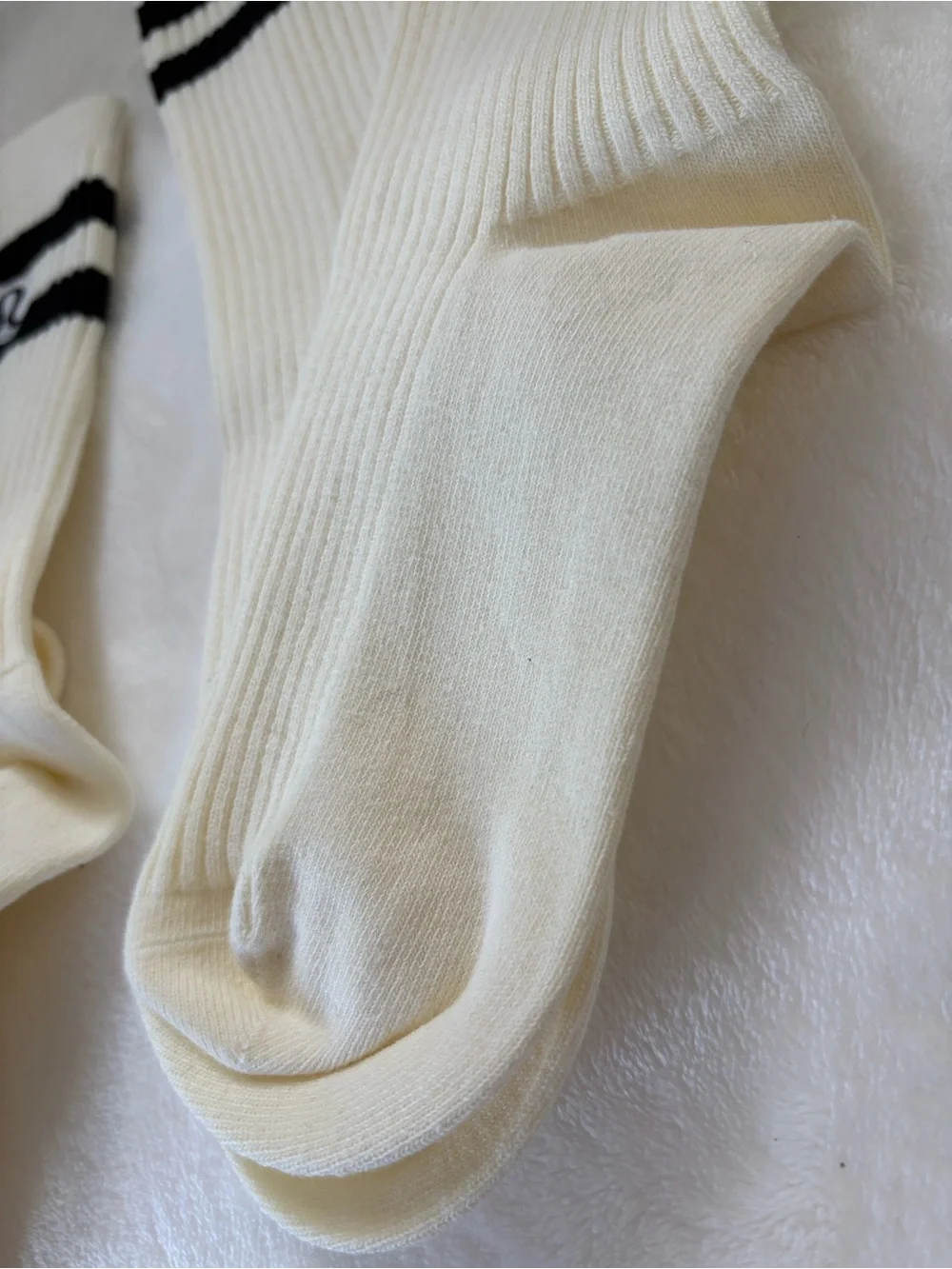 Lululemon Socks
